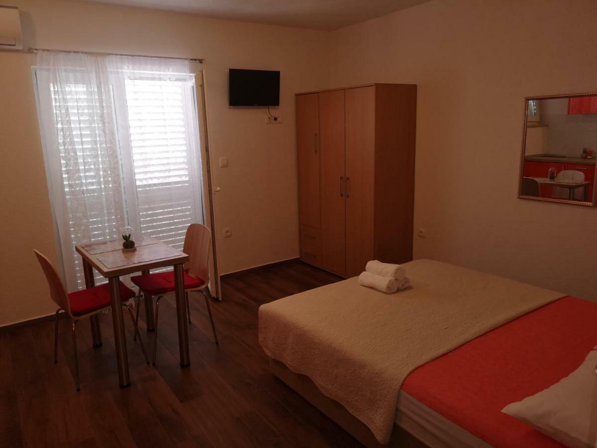 Apartmani Sea Baška Voda Dış mekan fotoğraf